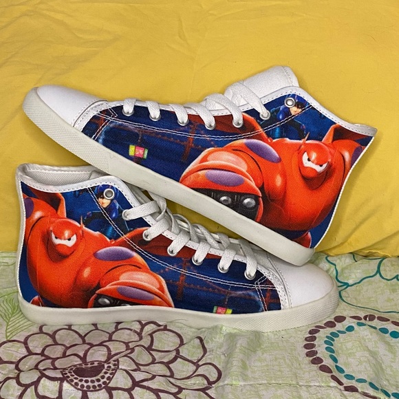 BRAND NEW Big Hero 6 shoes - Picture 3 of 3
